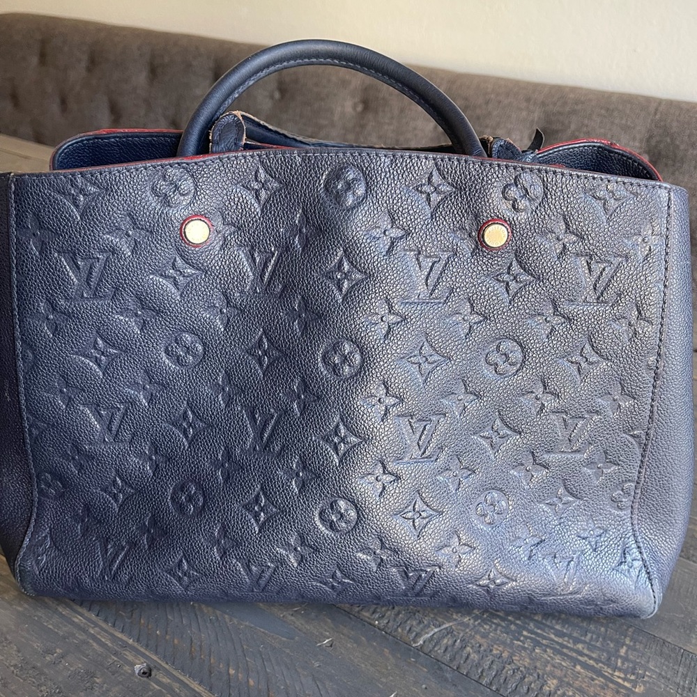 Louis Vuitton Empreinte Montaigne MM Marine Rouge Handbag